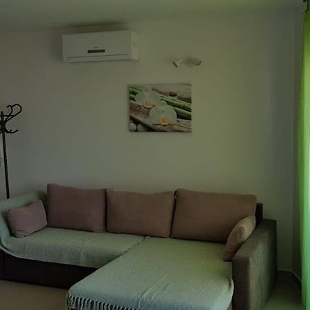 Abc Apartmani Vrsi Exterior foto